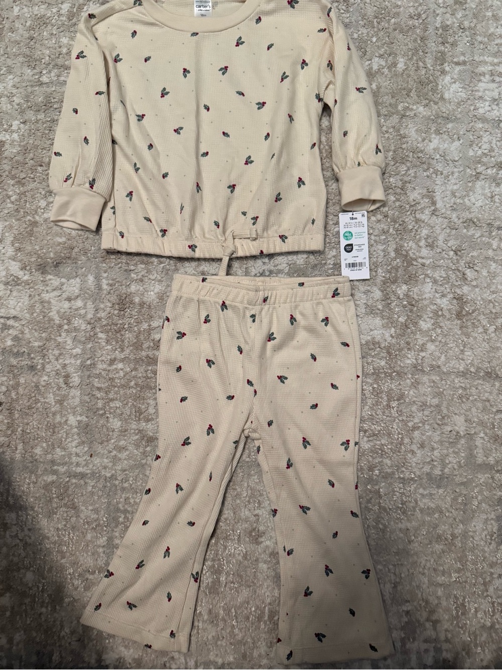 Carter's Cream Thermal Pajama Set with Tiny Floral Accent size 18M-NWT